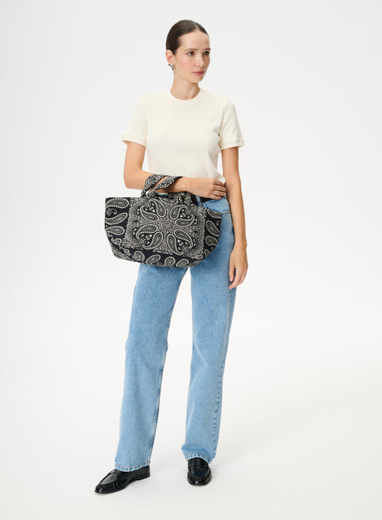 Torba mini typu shopper czarna z printem - Mia